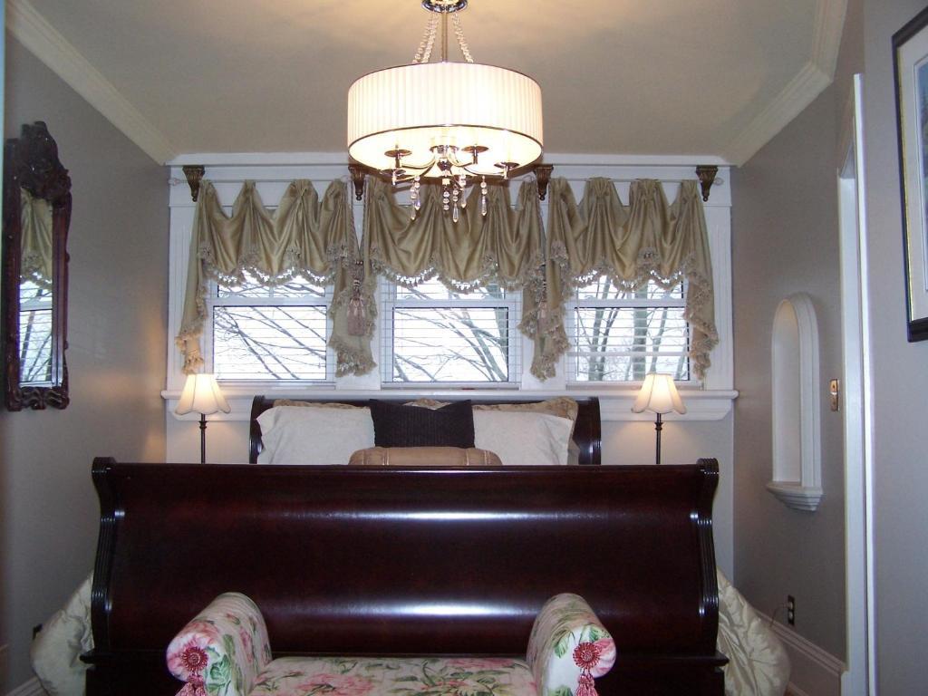 Creighton Manor Inn Bed&Breakfast Orillia Zimmer foto