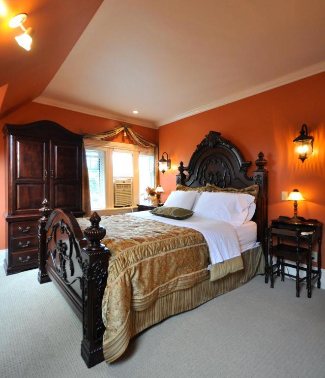 Creighton Manor Inn Bed&Breakfast Orillia Exterior foto