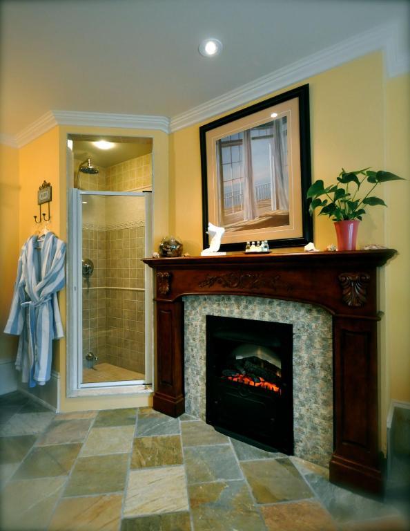 Creighton Manor Inn Bed&Breakfast Orillia Exterior foto